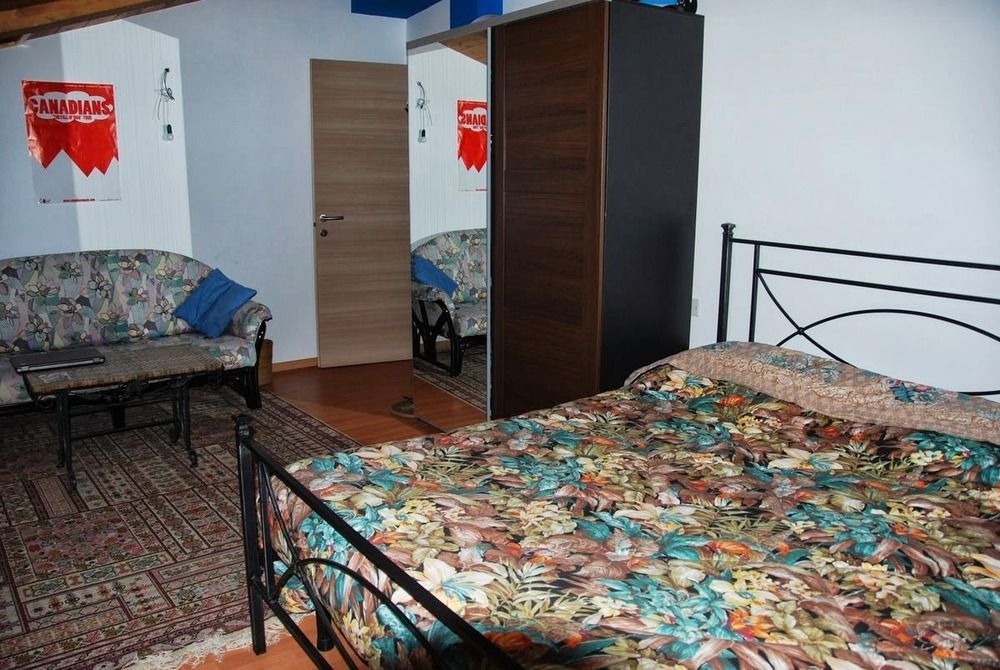 Ponte Valleceppi B&B Percorso Verde מראה חיצוני תמונה